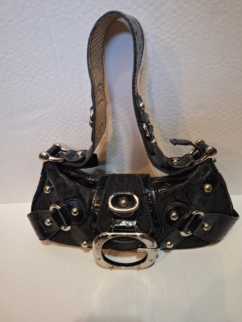 Rare Y2K GUESS Monogram Logo Chunky Shoulder Bag Very Trendy